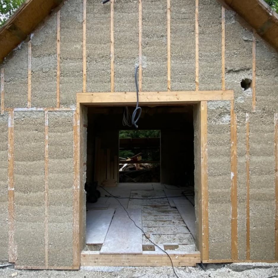 budowa domu z konopi w szalunku